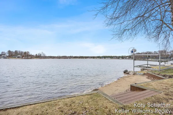 $875,000 | 7896 Bay Meadow, Stanwood, MI 49346