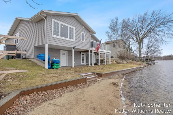 $875,000 | 7896 Bay Meadow, Stanwood, MI 49346