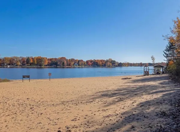 $875,000 | 7896 Bay Meadow, Stanwood, MI 49346