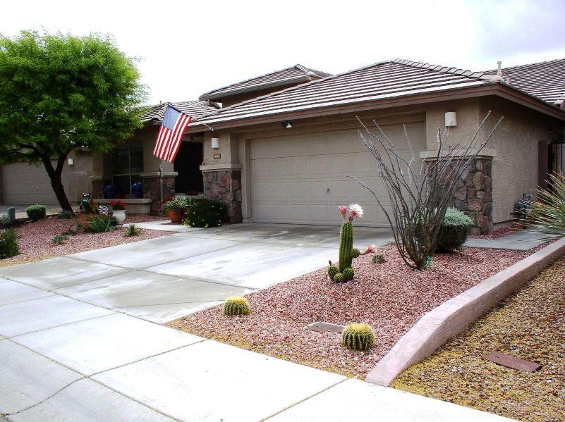 4411 East Briles Road Phoenix, AZ 85050 - Photo 2 of 13 Front