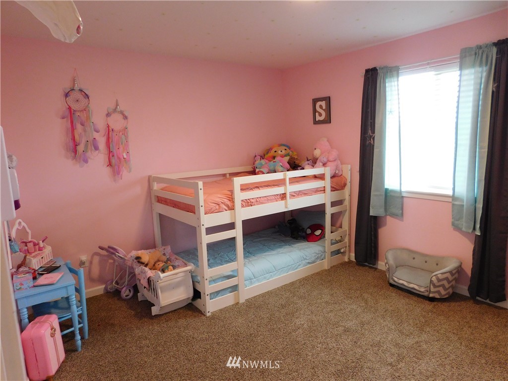 529-12 North Military Road Winlock, WA 98596 - Photo 18 of 38
