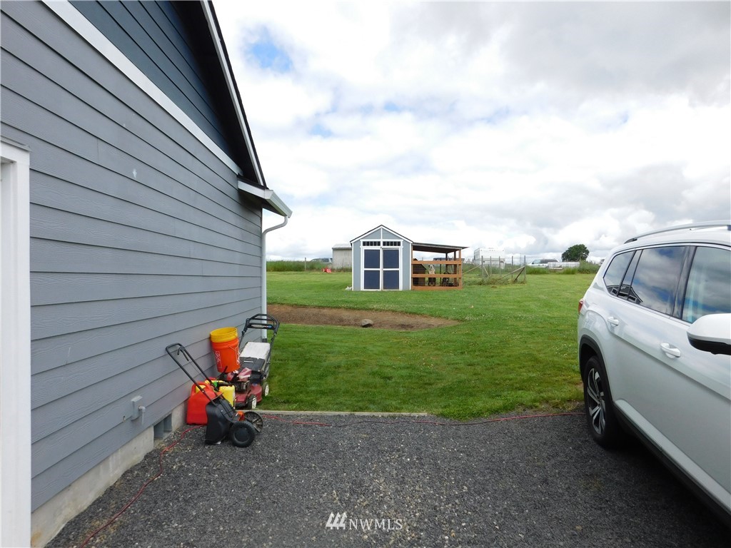 529-12 North Military Road Winlock, WA 98596 - Photo 35 of 38