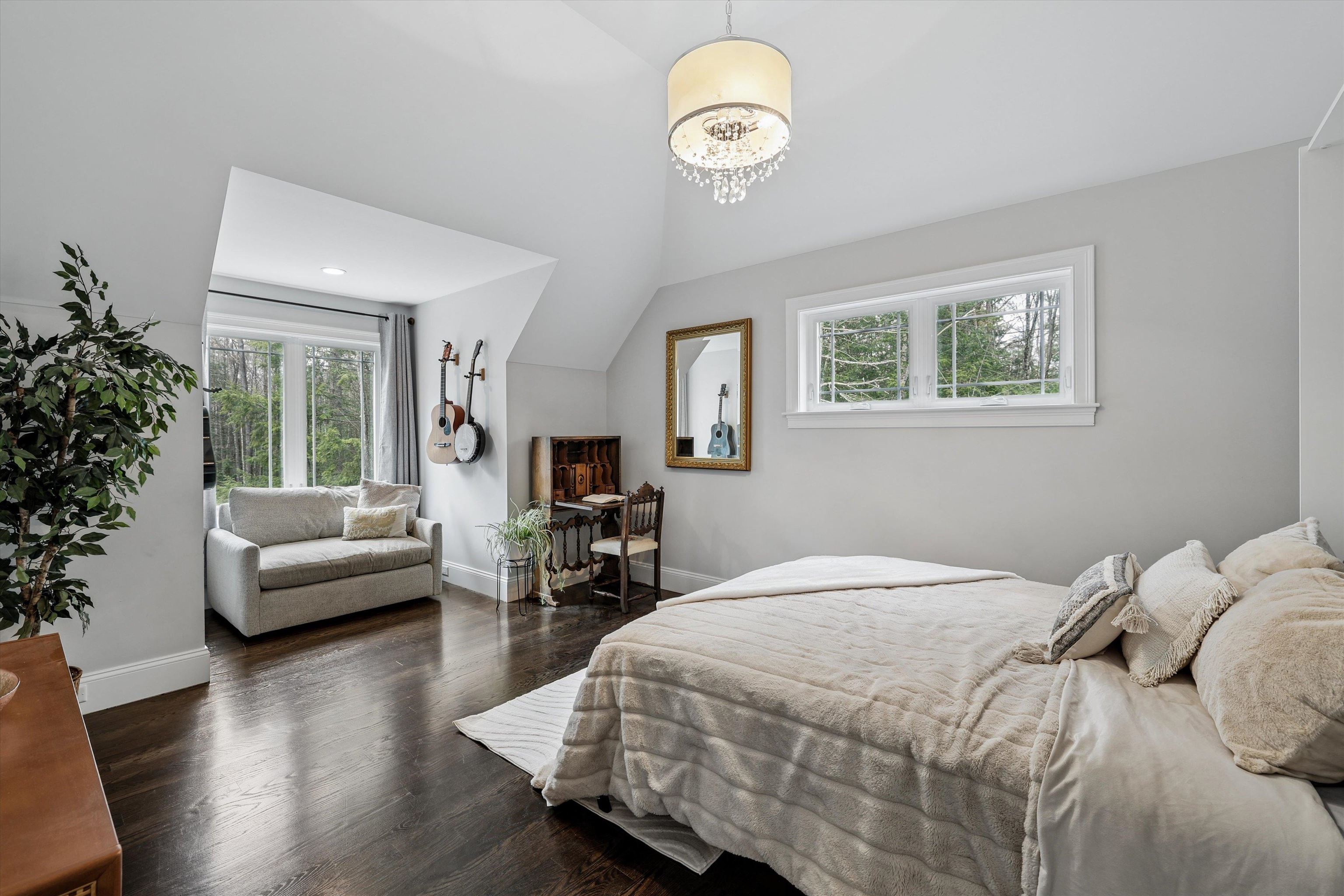 79 Thunder Road Fremont, NH 03044 - Photo 19 of 56