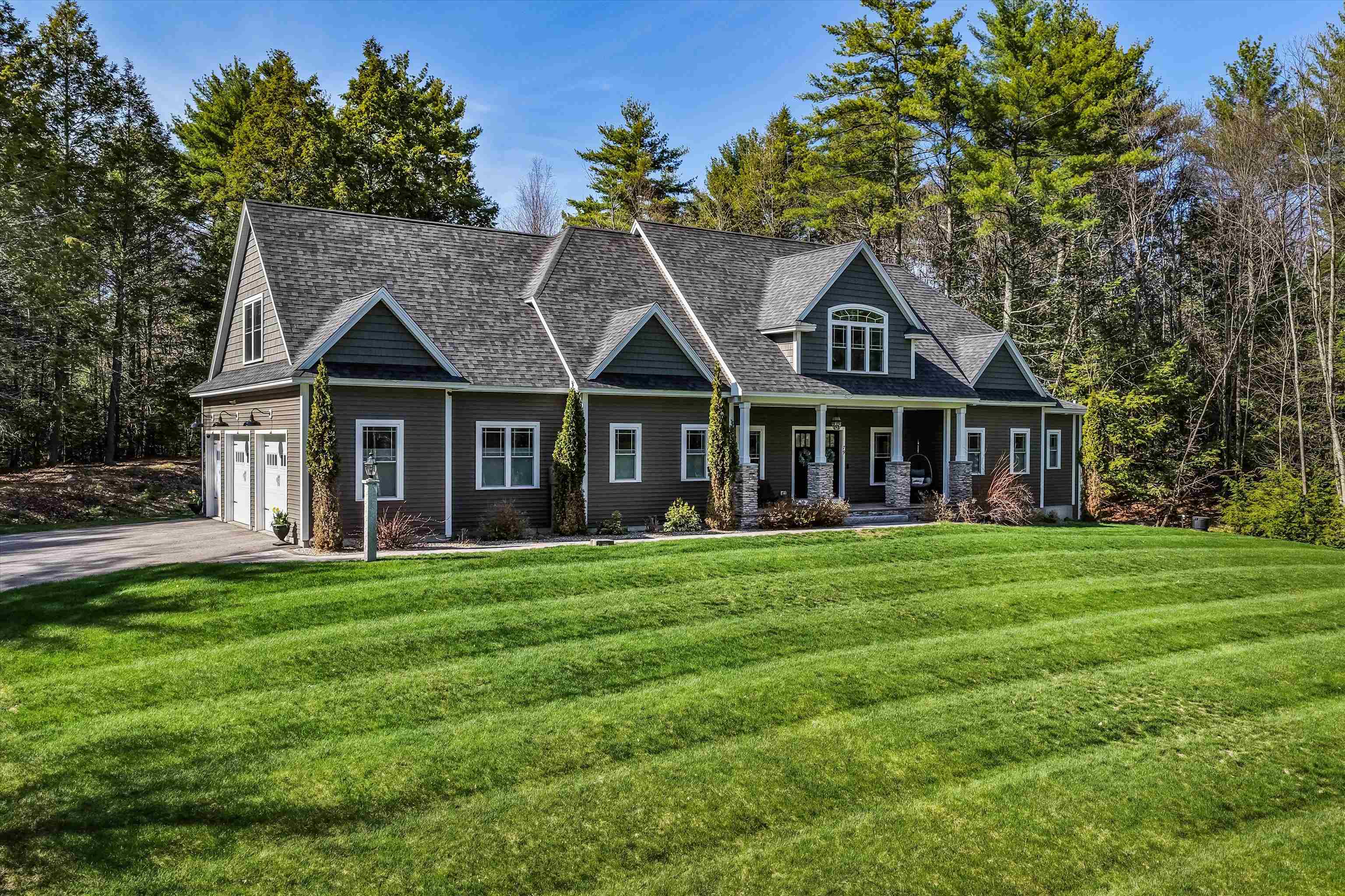 79 Thunder Road Fremont, NH 03044 - Photo 2 of 56