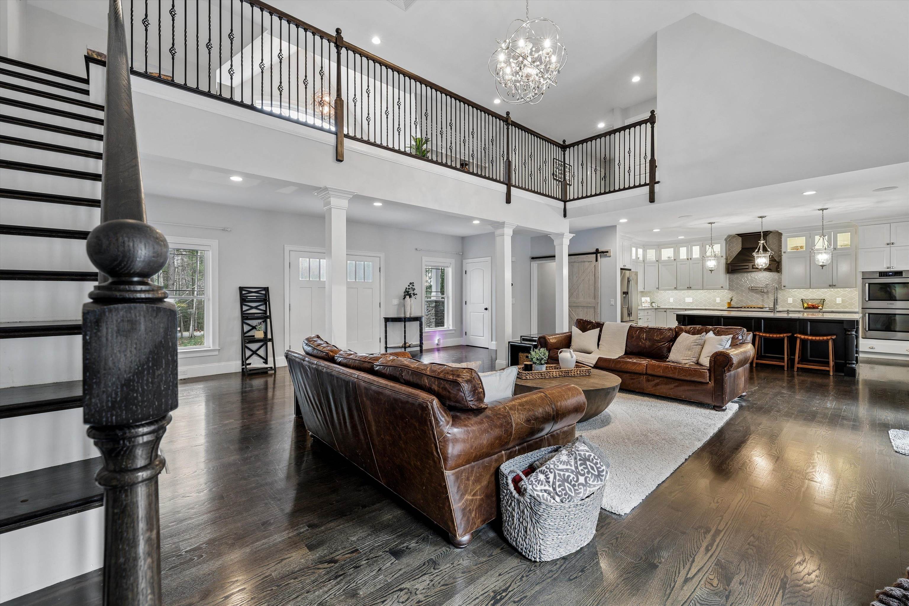 79 Thunder Road Fremont, NH 03044 - Photo 3 of 56