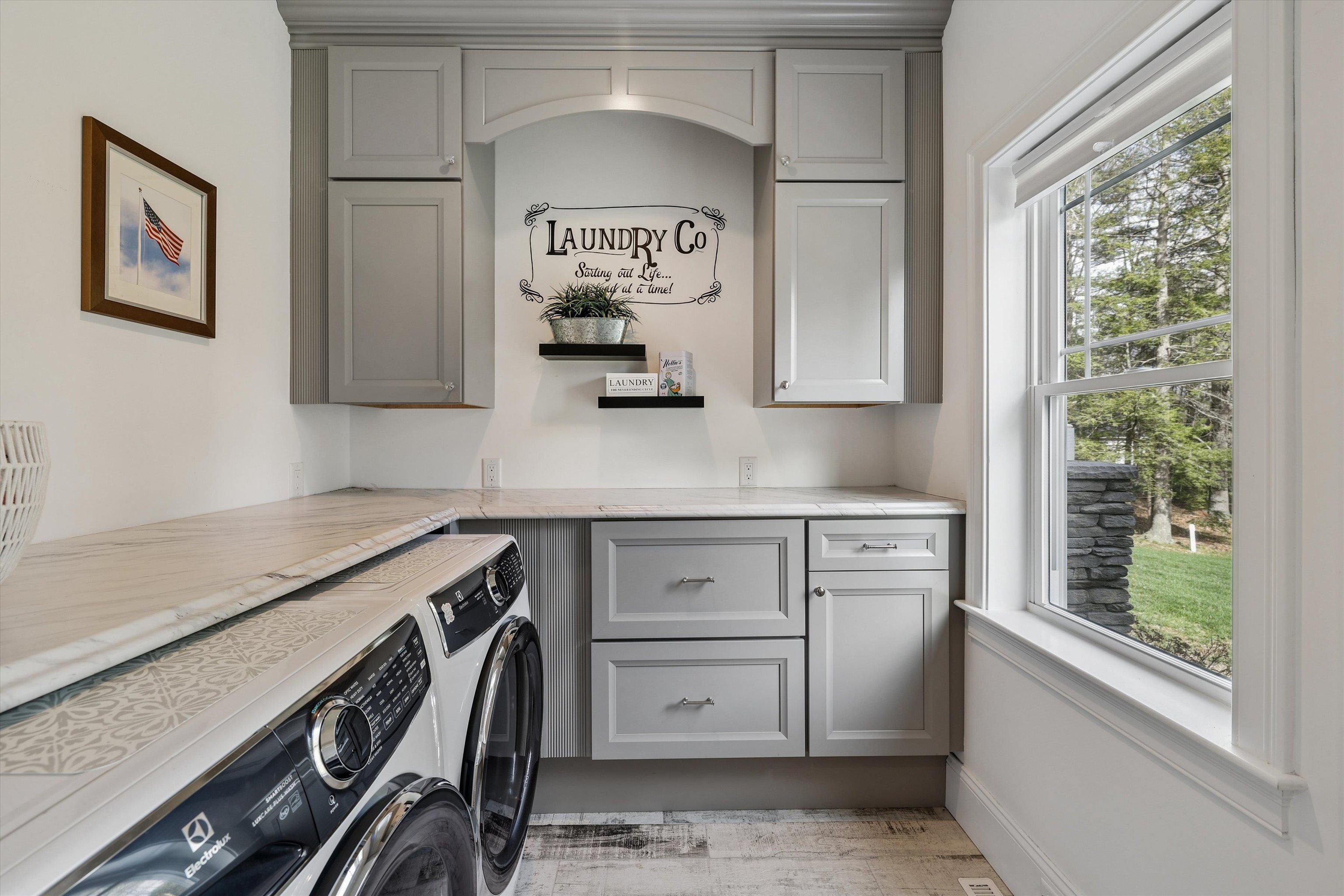 79 Thunder Road Fremont, NH 03044 - Photo 6 of 56