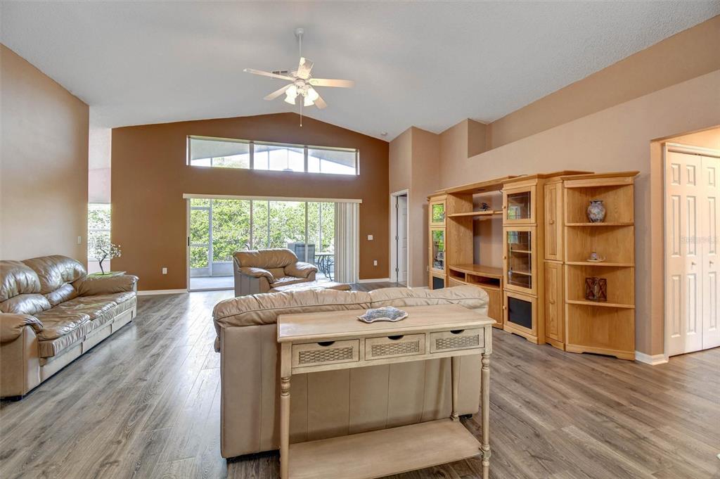 5085 Plumosa Street Spring Hill, FL 34607 - Photo 5 of 33