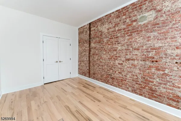 $2,950 | 15 North Avenue, Unit 2A, Garwood, NJ 07027