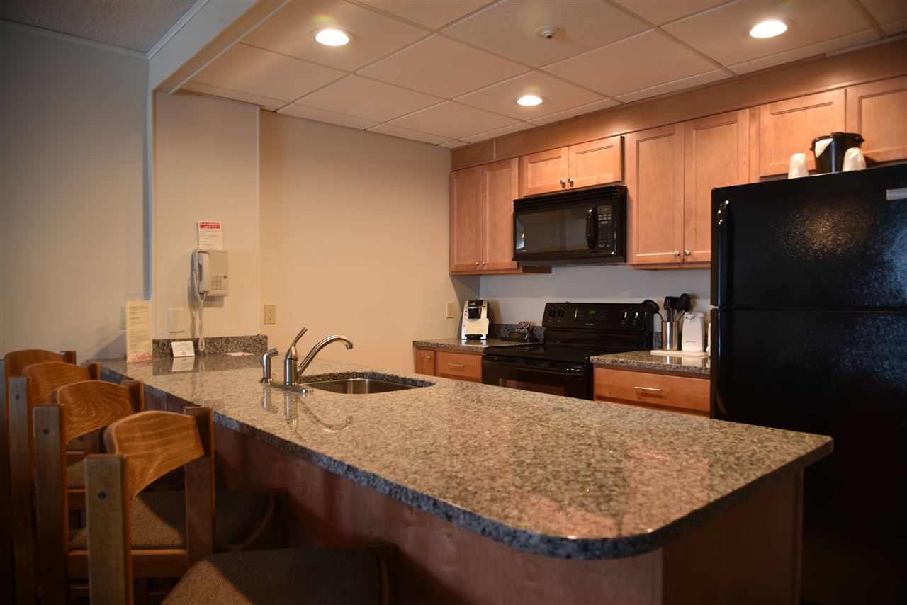 17 Harris Shore Road, Unit 408D Gilford, NH 03249 - Photo 18 of 31