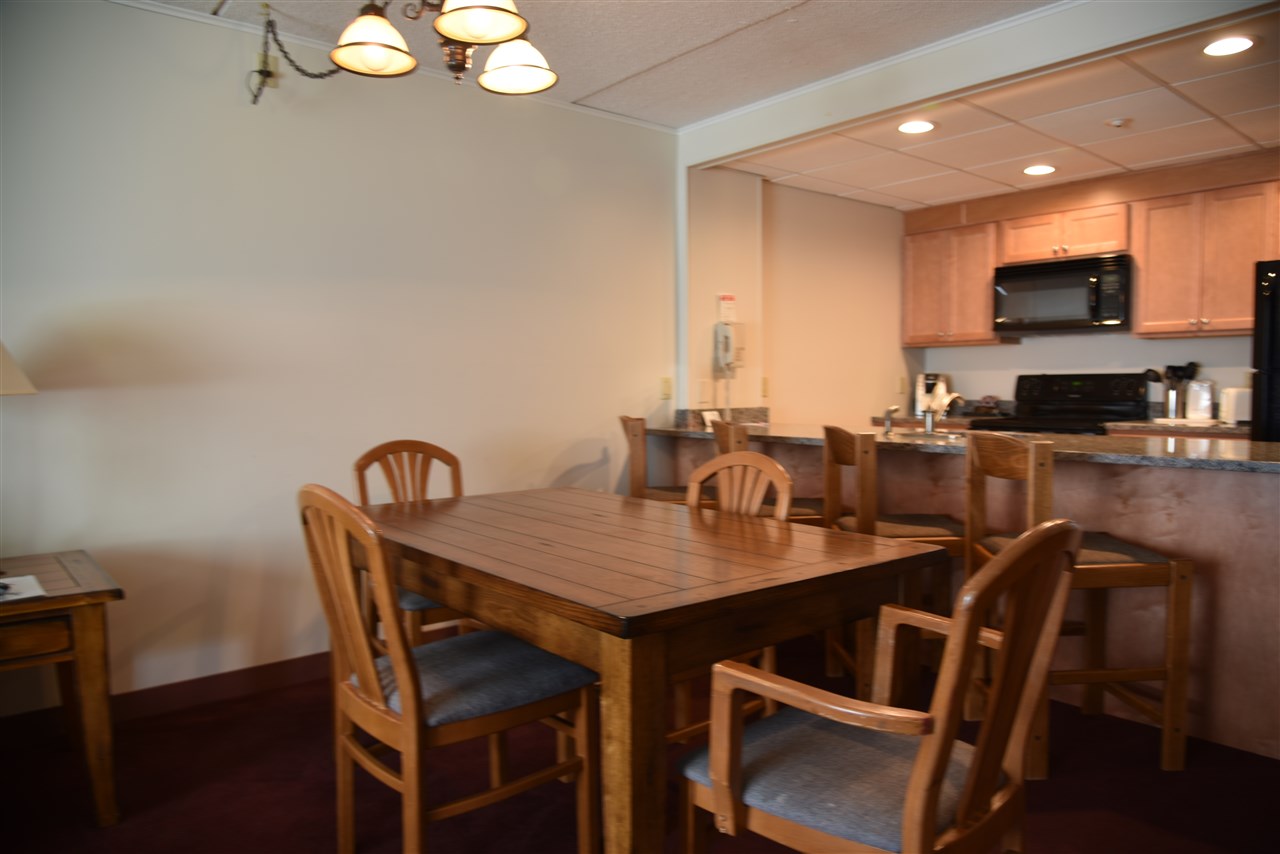 17 Harris Shore Road, Unit 408D Gilford, NH 03249 - Photo 6 of 31