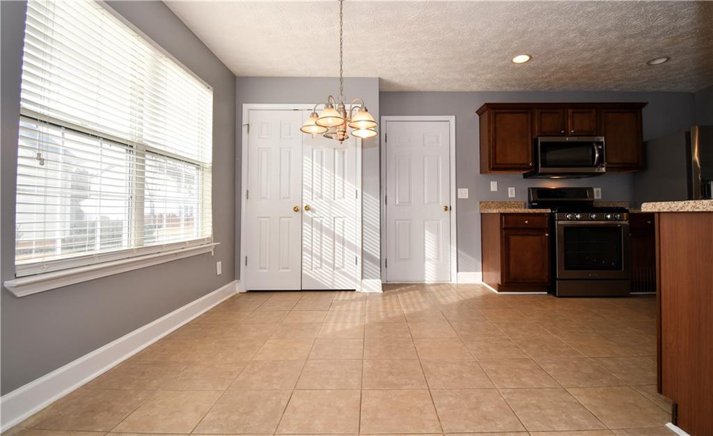 273 Carrington Way Canton, GA 30115 - Photo 7 of 26