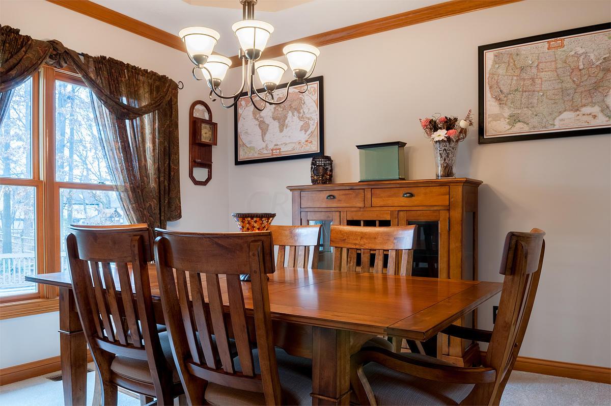 873 Hensel Woods Road Columbus, OH 43230 - Photo 4 of 16
