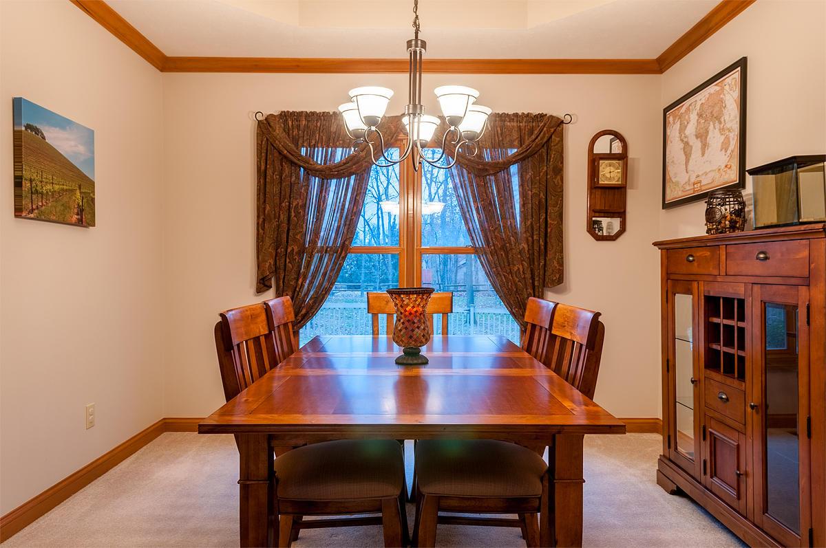 873 Hensel Woods Road Columbus, OH 43230 - Photo 5 of 16