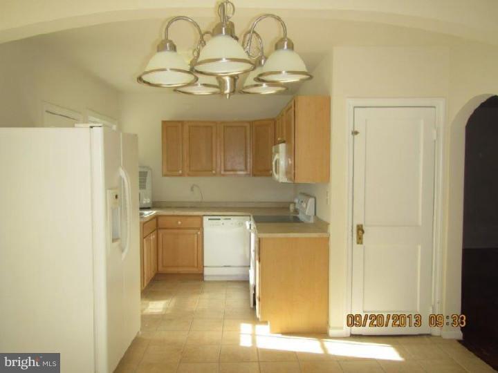 2907 Eagleville Road Audubon, PA 19403 - Photo 6 of 22 Kitchen