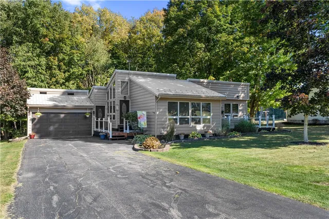 $230,000 | 16 Pickett St Extension, Castile, NY 14427