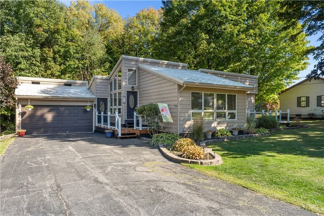 $230,000 | 16 Pickett St Extension, Castile, NY 14427