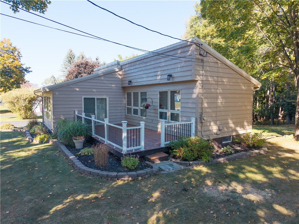 16 Pickett St Extension Castile, NY 14427 - Photo 4 of 50