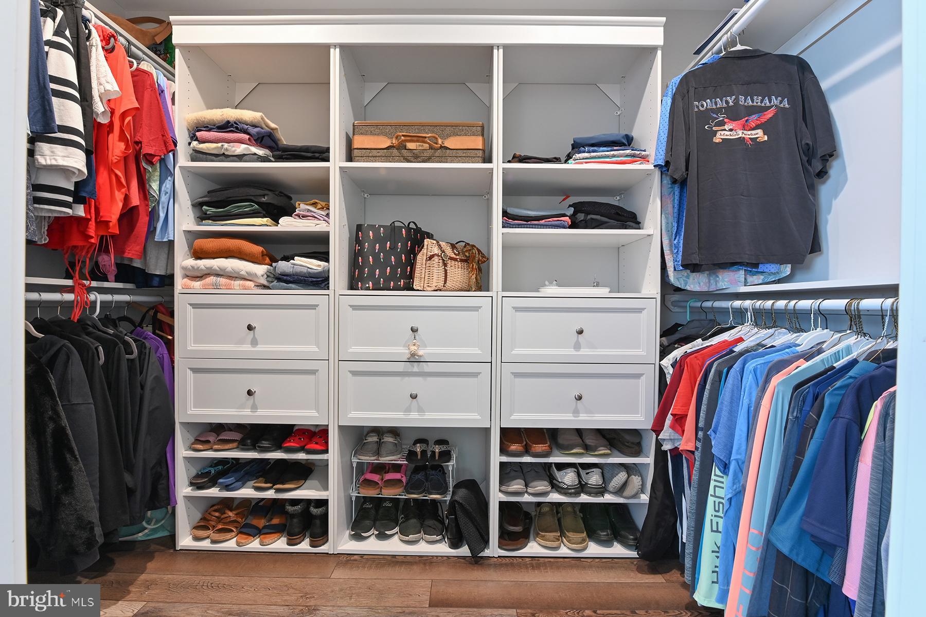 609 Riverside Drive Pasadena, MD 21122 - Photo 34 of 48 Walk-in closet