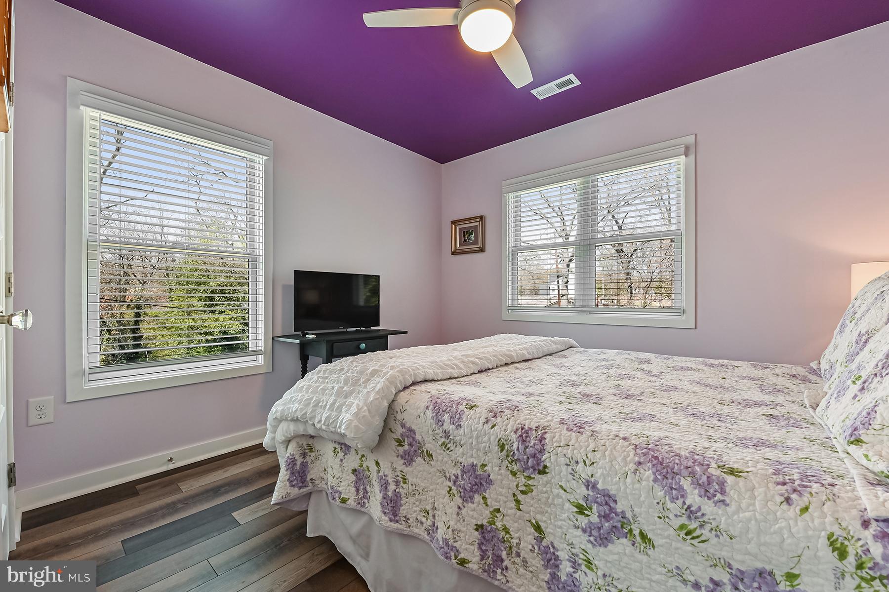 609 Riverside Drive Pasadena, MD 21122 - Photo 38 of 48 2nd bedroom has lots of natural light