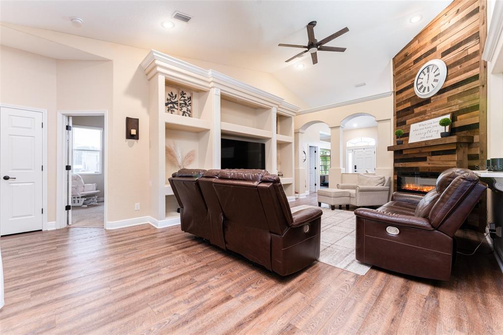 901 8th Avenue Southwest Ruskin, FL 33570 - Photo 21 of 71