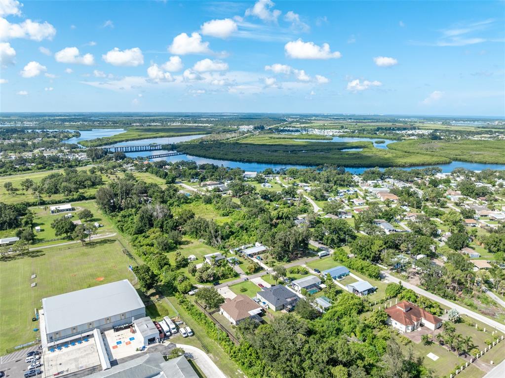 901 8th Avenue Southwest Ruskin, FL 33570 - Photo 68 of 71