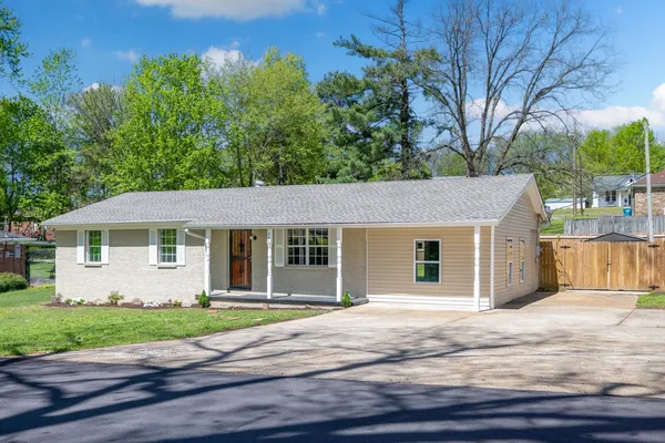 $275,000 | 16 Shannon Street, Munford, TN 38058