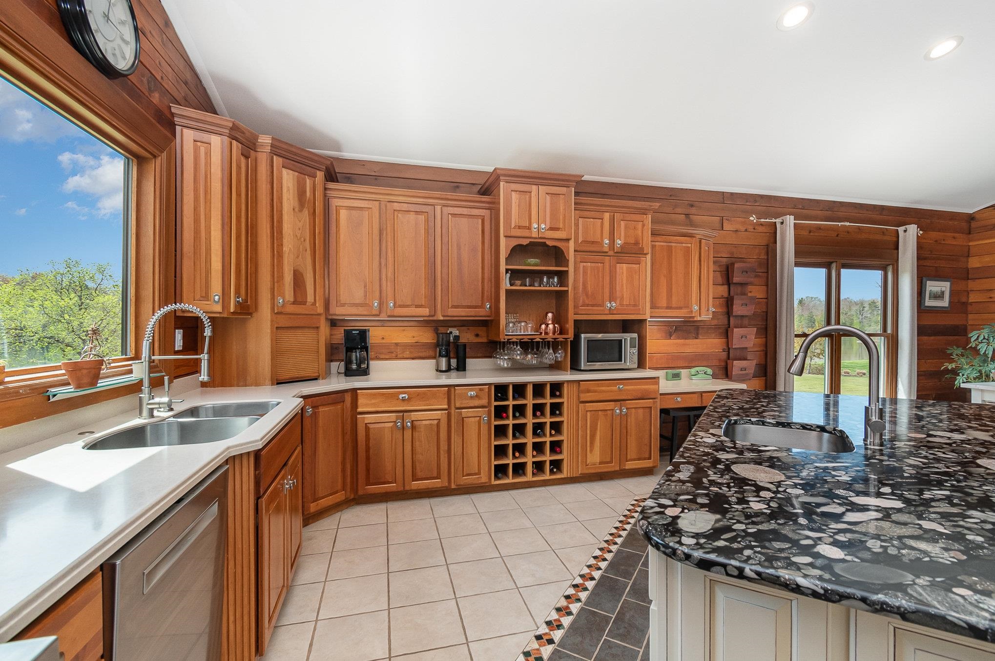 1826 8 Mile Road Kawkawlin, MI 48631 - Photo 15 of 94 Gallery Image 15