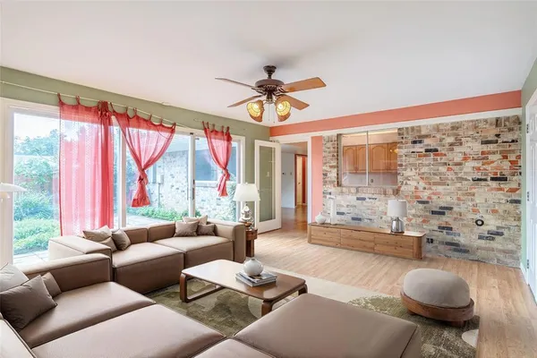 $370,000 | 1220 Farnham Court East, Irving, TX 75062