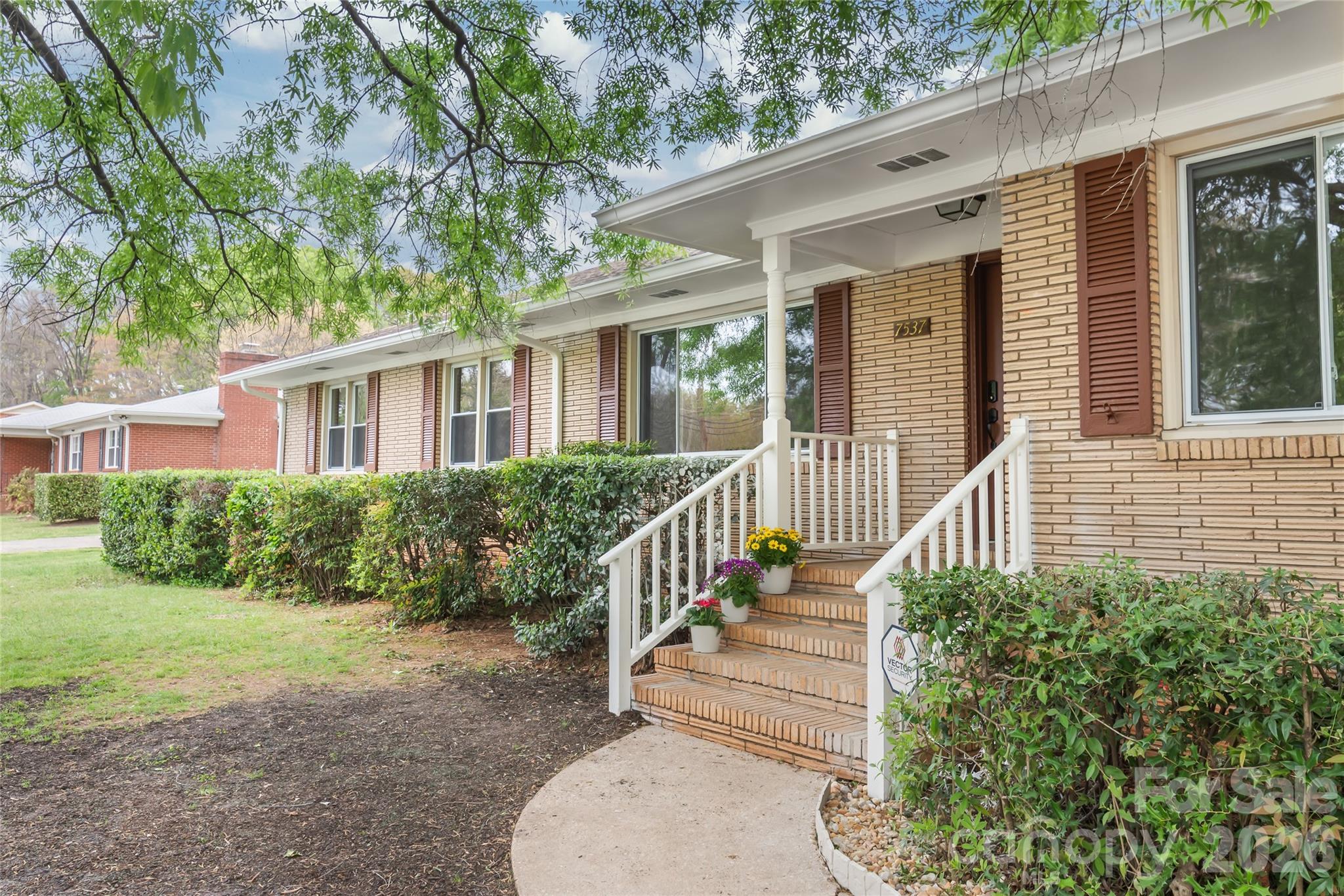 7537 Monroe Road Charlotte, NC 28212 - Photo 4 of 37
