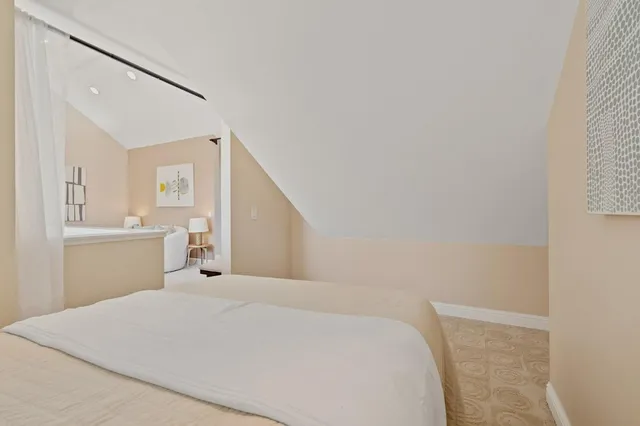 $999,000 | 953 Shoreline Drive, San Mateo, CA 94404