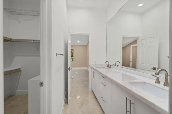 $3,800 | 22545 Meridiana Drive, Boca Raton, FL 33433