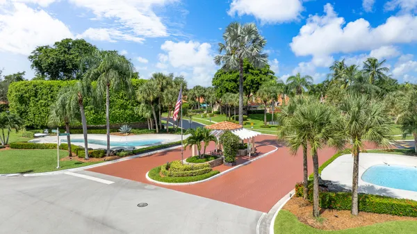 $3,800 | 22545 Meridiana Drive, Boca Raton, FL 33433