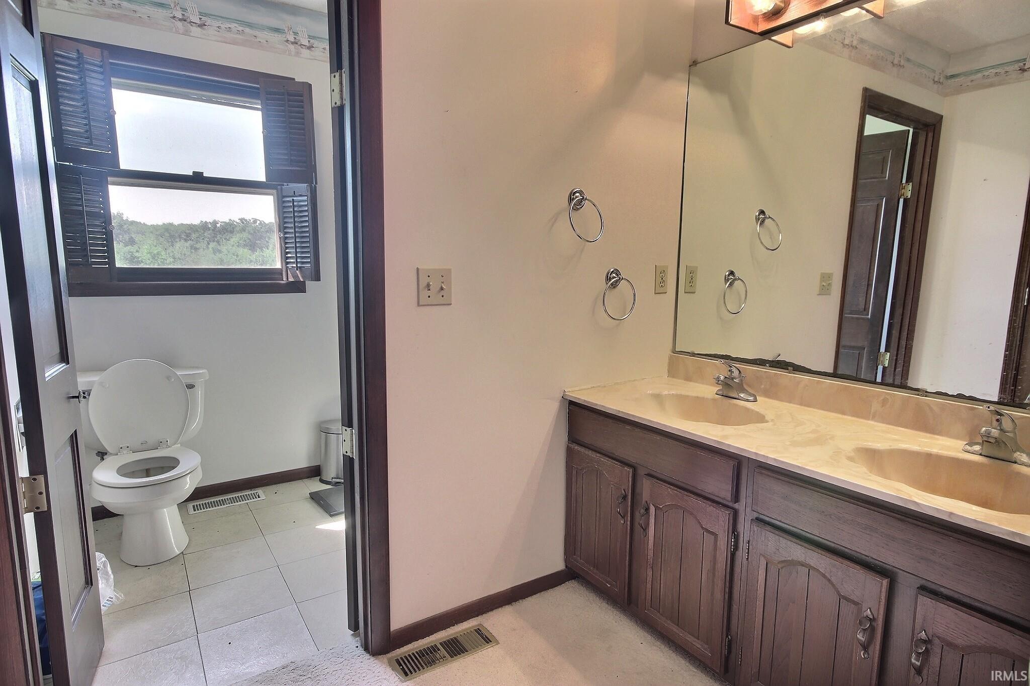 1406 Gump Road East Fort Wayne, IN 46845 - Photo 16 of 37 Gallery Image 16