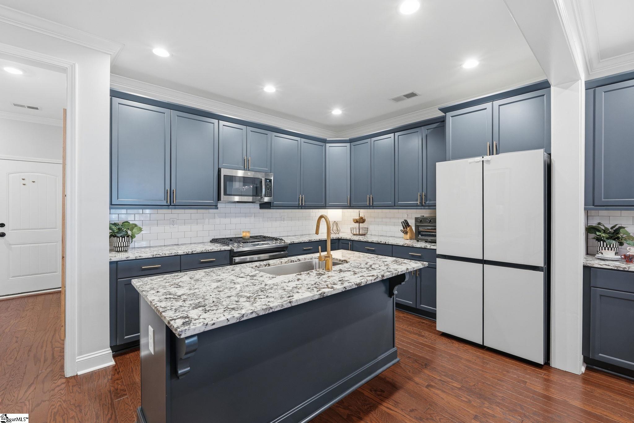32 Peckham Street Greenville, SC 29607 - Photo 11 of 43