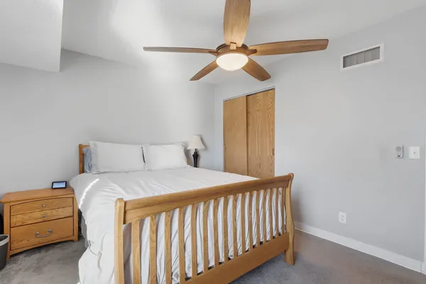 $220,000 | 4215 West 16th Street, Davenport, IA 52804