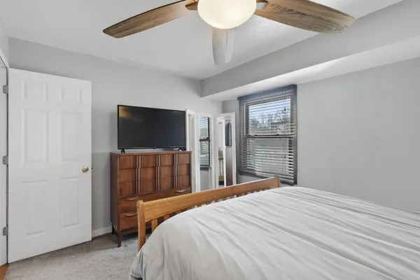 $220,000 | 4215 West 16th Street, Davenport, IA 52804