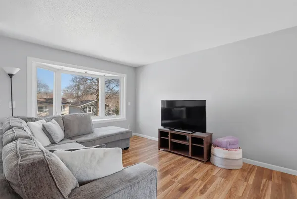 $220,000 | 4215 West 16th Street, Davenport, IA 52804