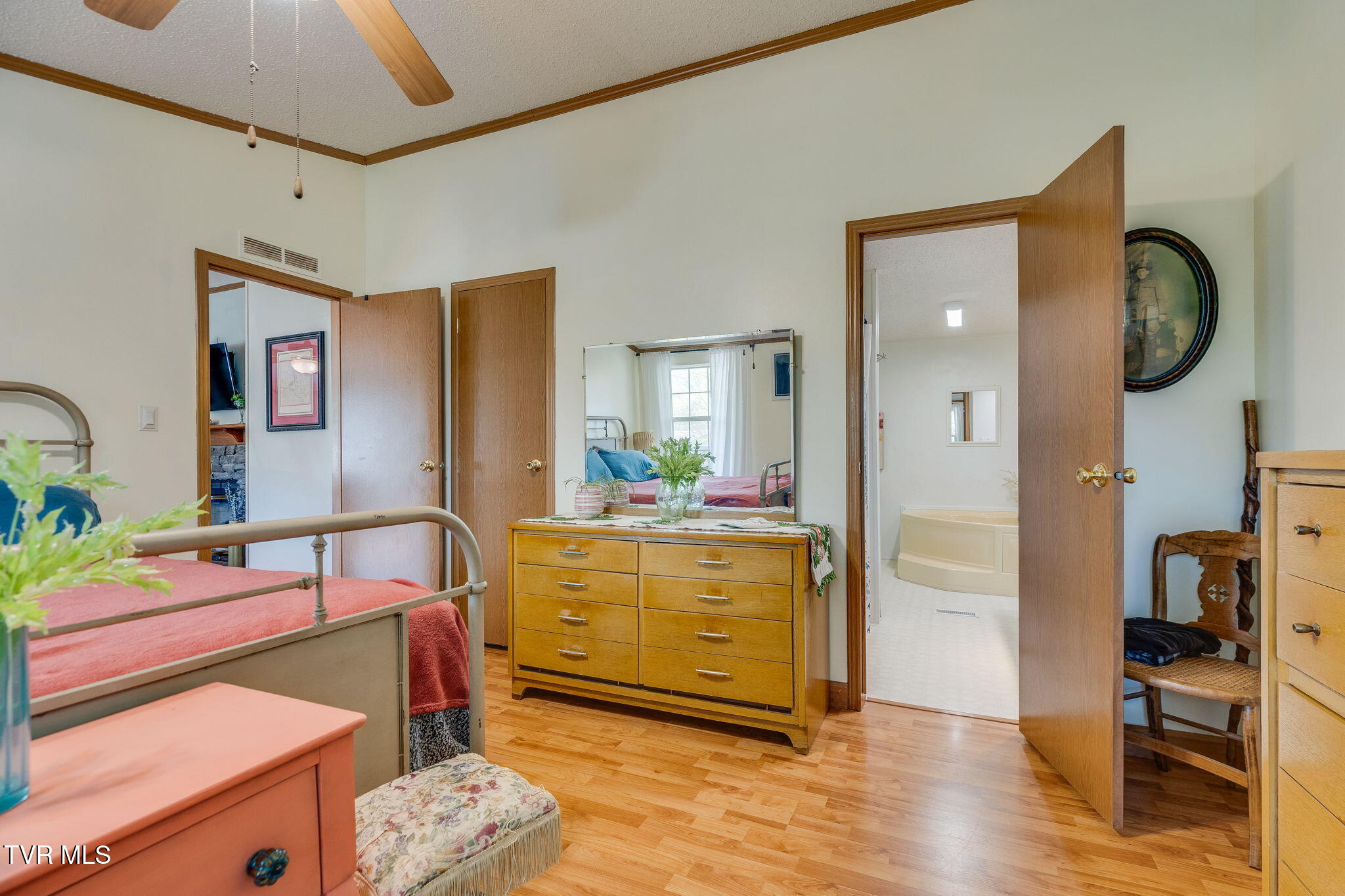 248 Jenkins Hollow Road Elizabethton, TN 37643 - Photo 14 of 25 014