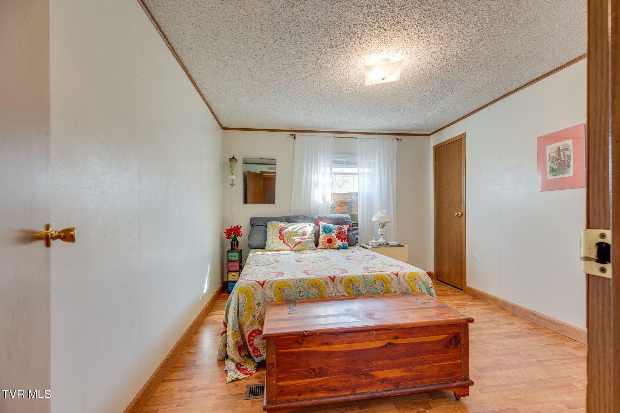 248 Jenkins Hollow Road Elizabethton, TN 37643 - Photo 16 of 25 016