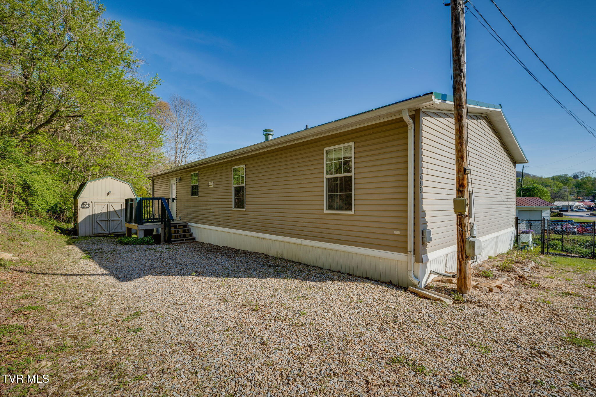 248 Jenkins Hollow Road Elizabethton, TN 37643 - Photo 22 of 25 022