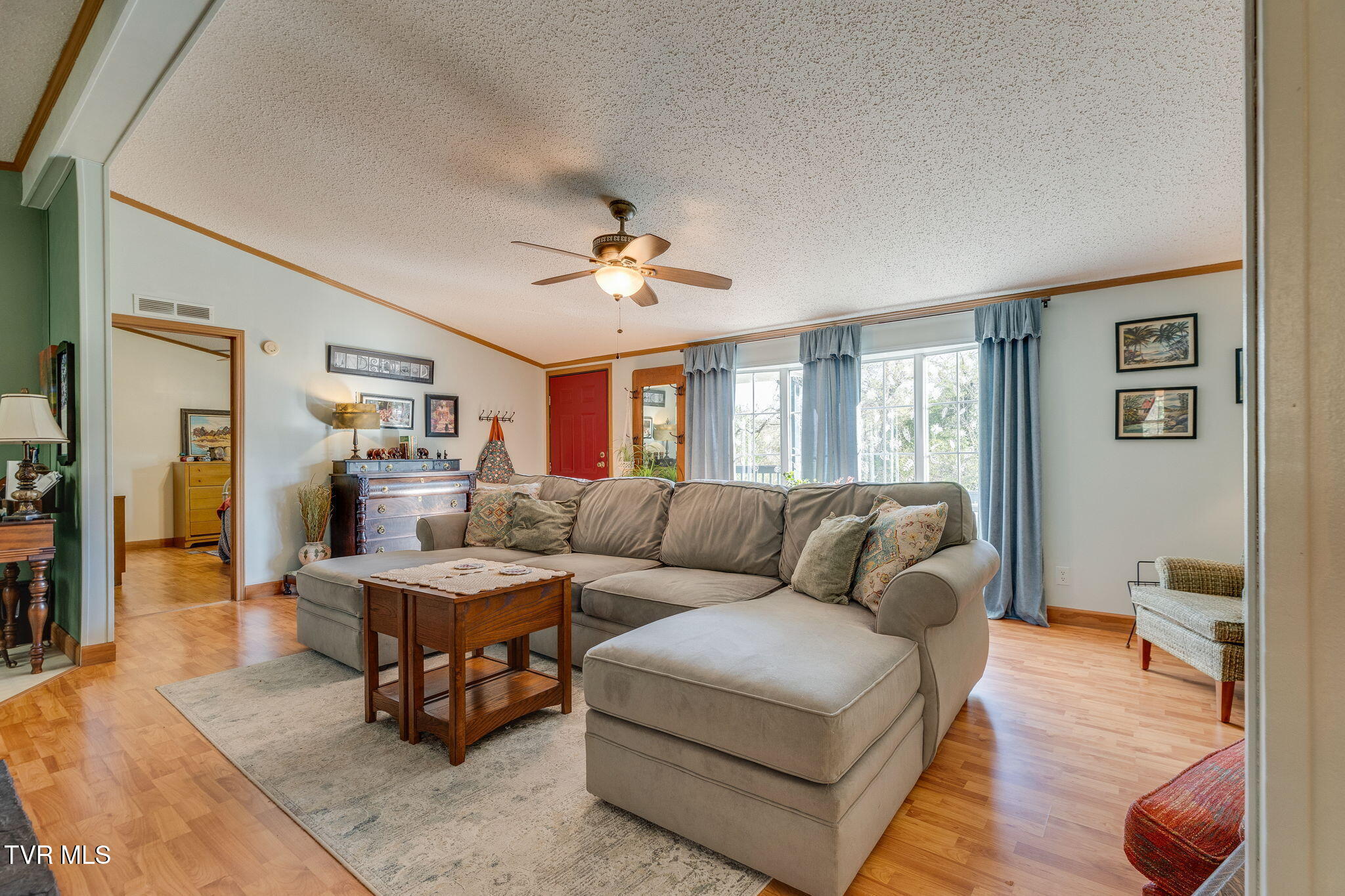 248 Jenkins Hollow Road Elizabethton, TN 37643 - Photo 6 of 25 006