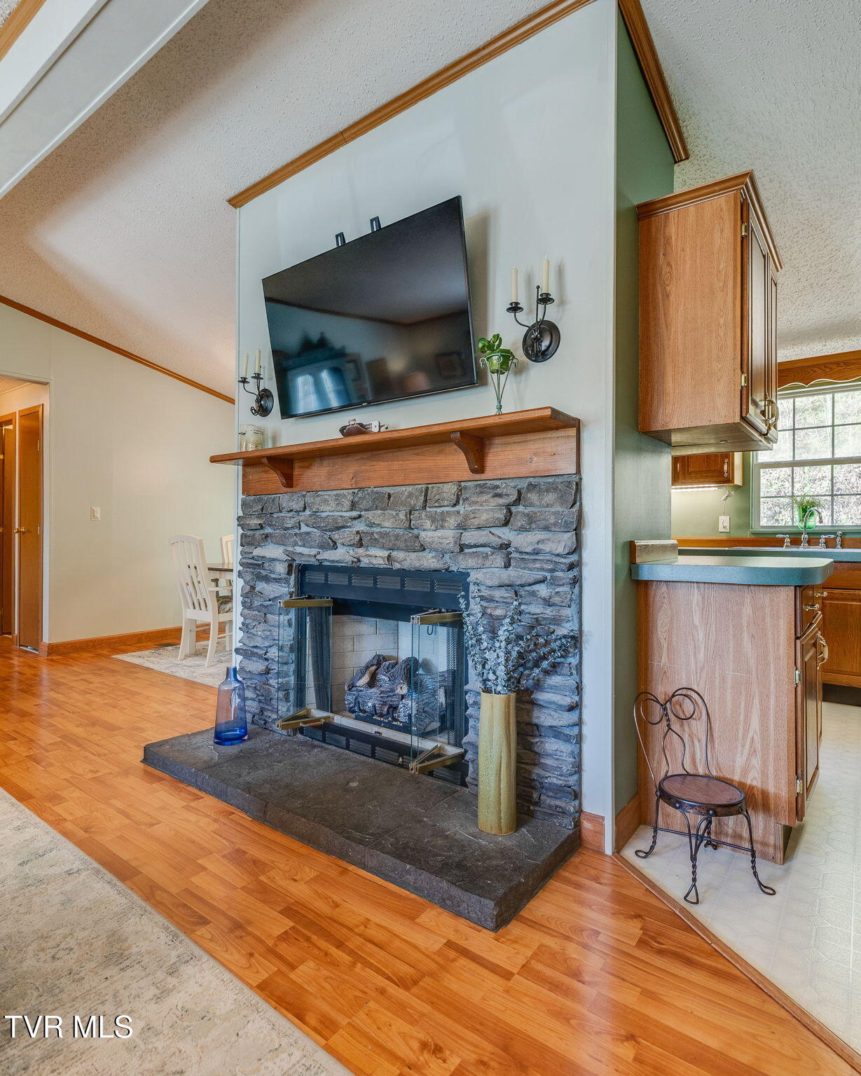 248 Jenkins Hollow Road Elizabethton, TN 37643 - Photo 7 of 25 007