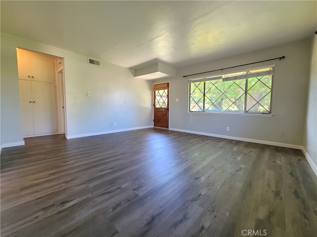 534 Roosevelt Road, Unit A Redlands, CA 92374 - Photo 4 of 22 Gallery Image 4