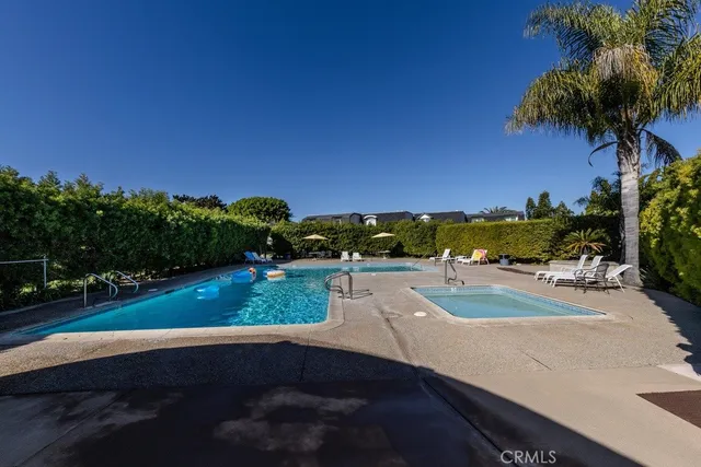 a view of a basketball court