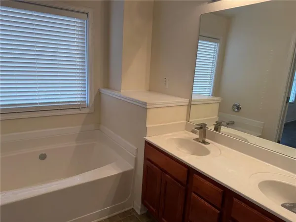 $2,800 | 3669 Chicago Street Northwest, Suwanee, GA 30024