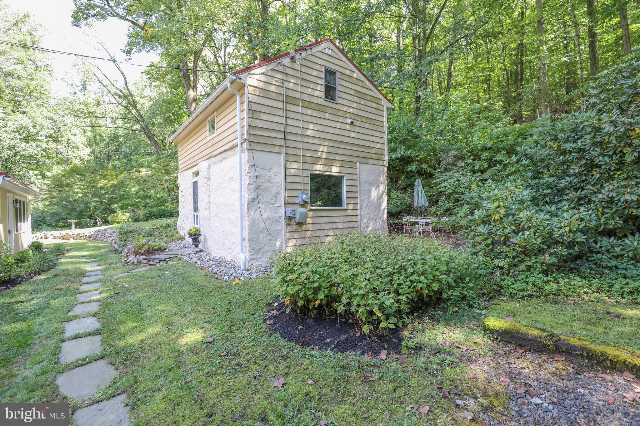 4627 Upper Mountain Road New Hope, PA 18938 - Photo 20 of 41 Gallery Image 20