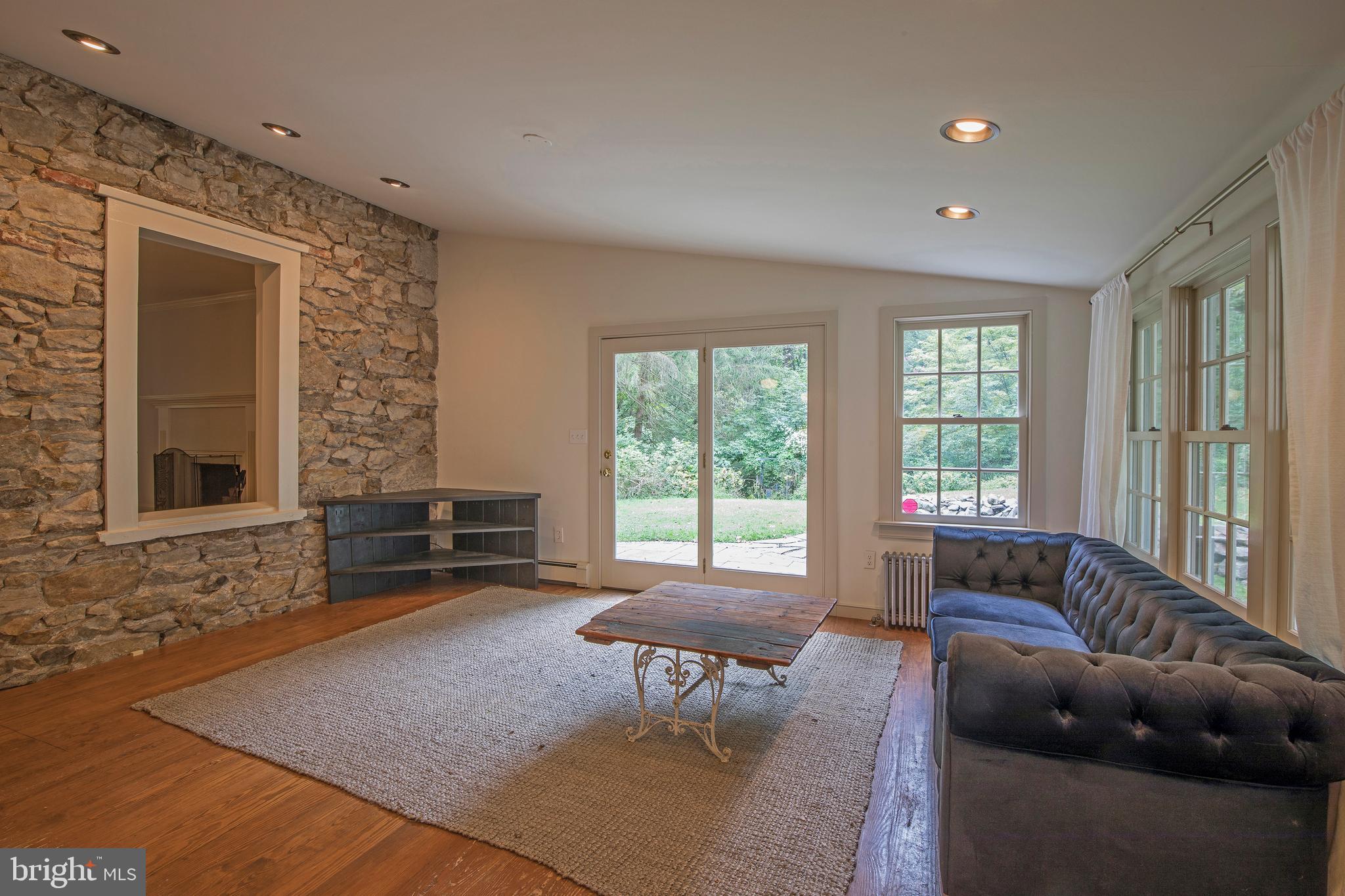 4627 Upper Mountain Road New Hope, PA 18938 - Photo 5 of 41 Gallery Image 5