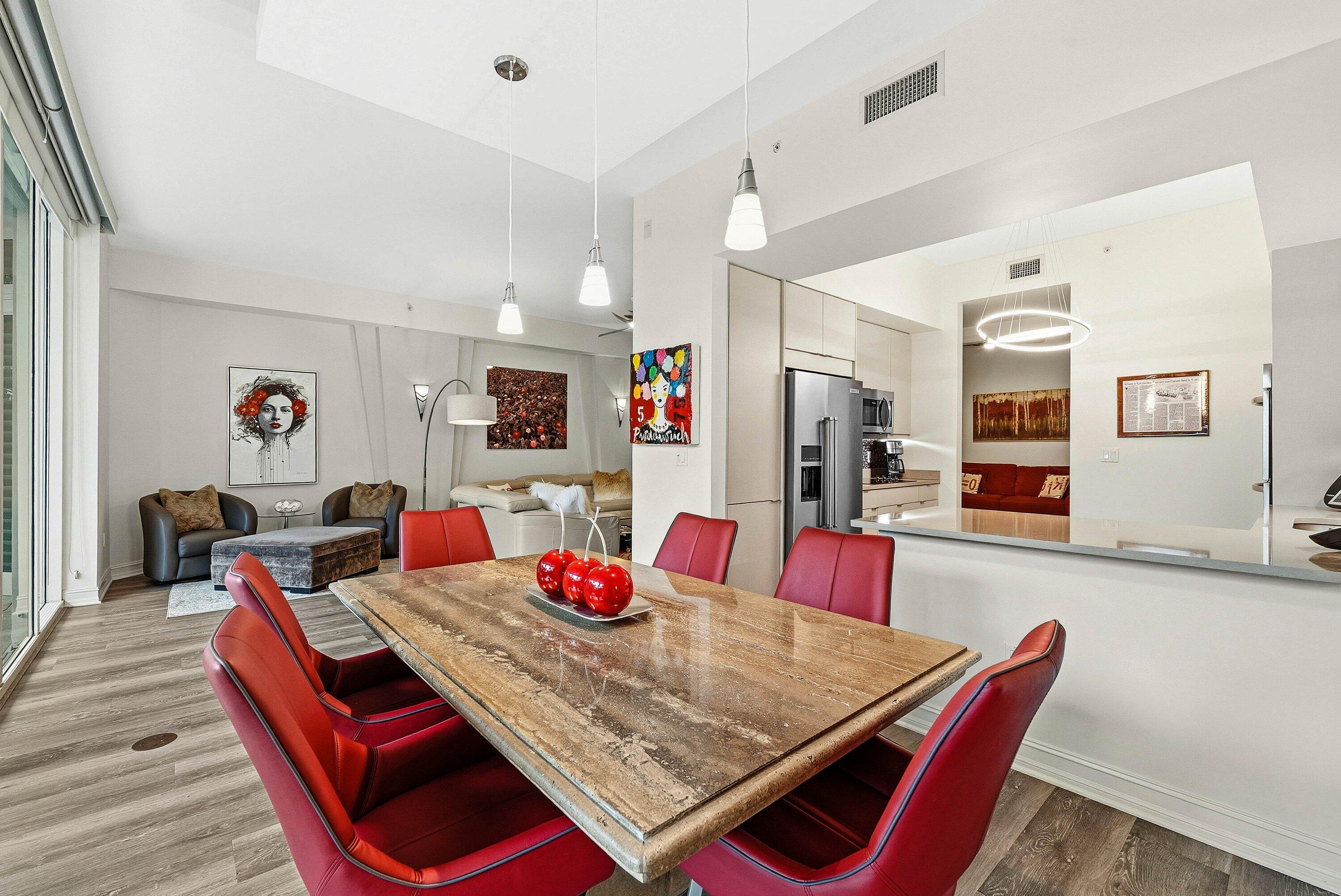 550 Southeast Mizner Boulevard, Unit B110 Boca Raton, FL 33432 - Photo 19 of 53 Dining Area