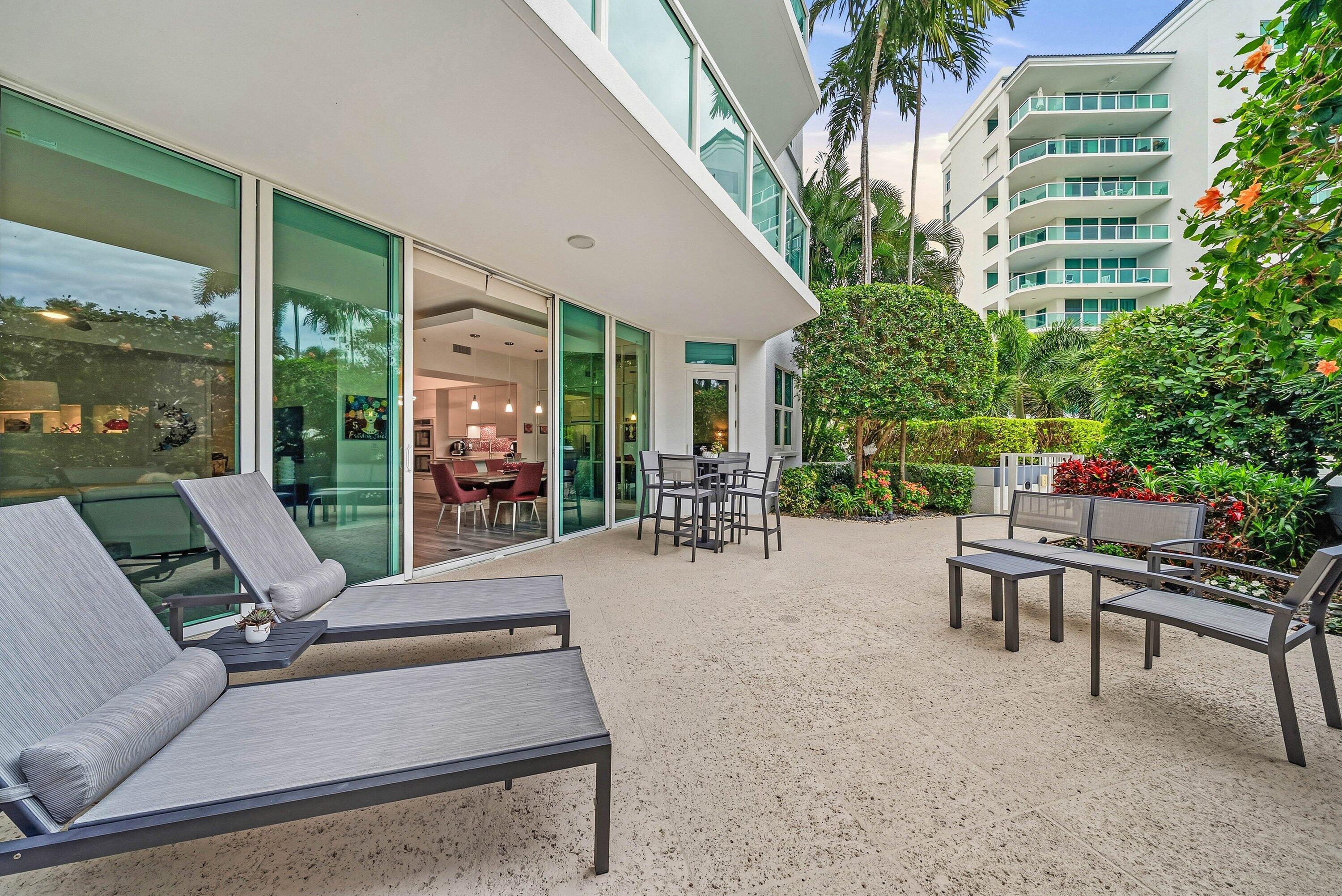 550 Southeast Mizner Boulevard, Unit B110 Boca Raton, FL 33432 - Photo 8 of 53 Private Patio