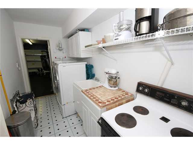 3900 North Park Road Hollywood, FL 33021 - Photo 13 of 17 Utility Room